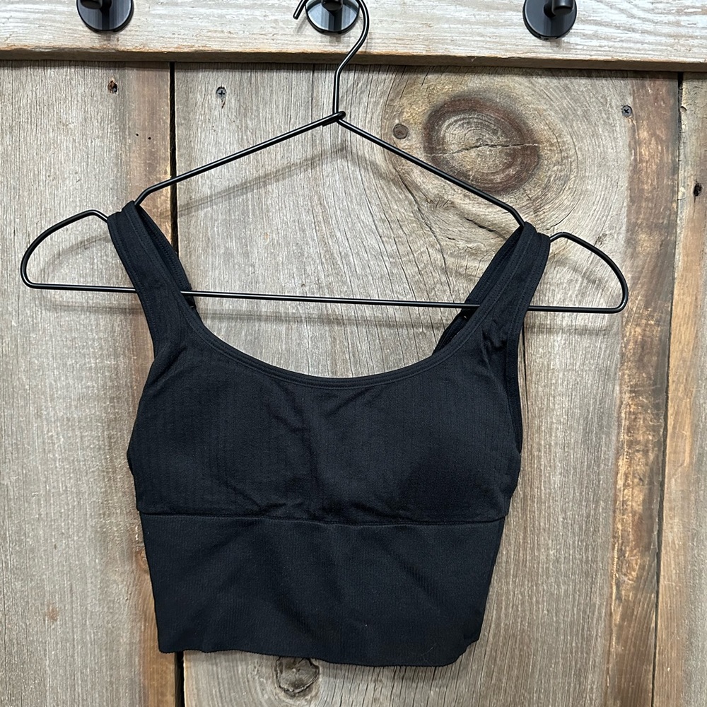 PINK Victoria’s Secret Seamless Lightly Lined Active Bra in Black Size Small